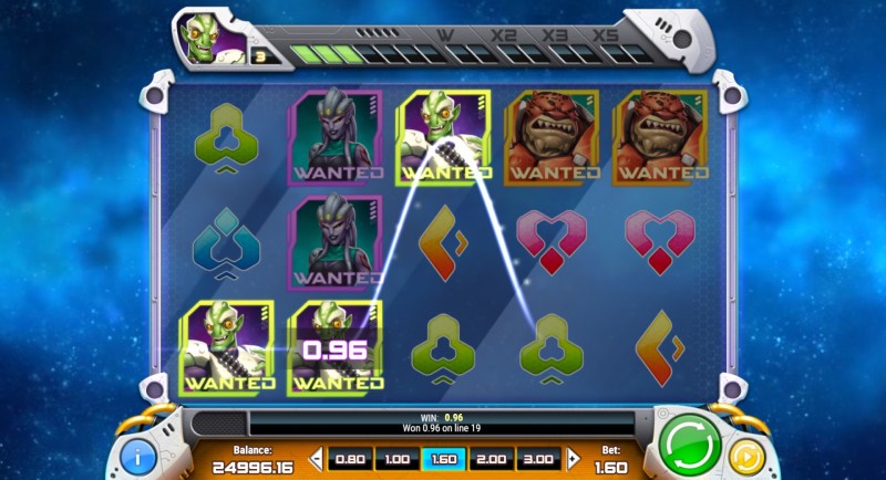 Iron Girl slot villain re-spins feature